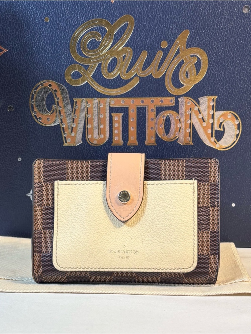 Louis Vuitton Juliette Wallet Ebene